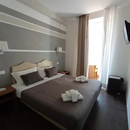 Travellers فندق روما