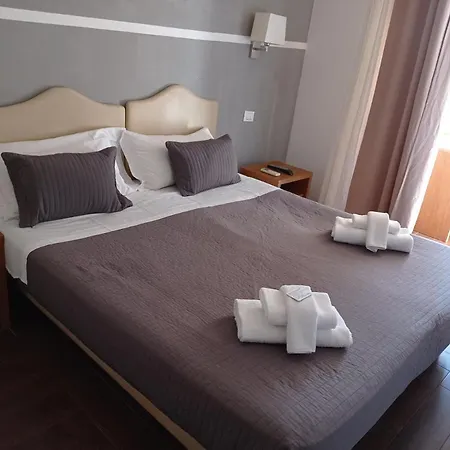 Hotel Travellers Řím